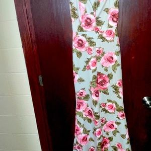 Beautiful floral maxi dress